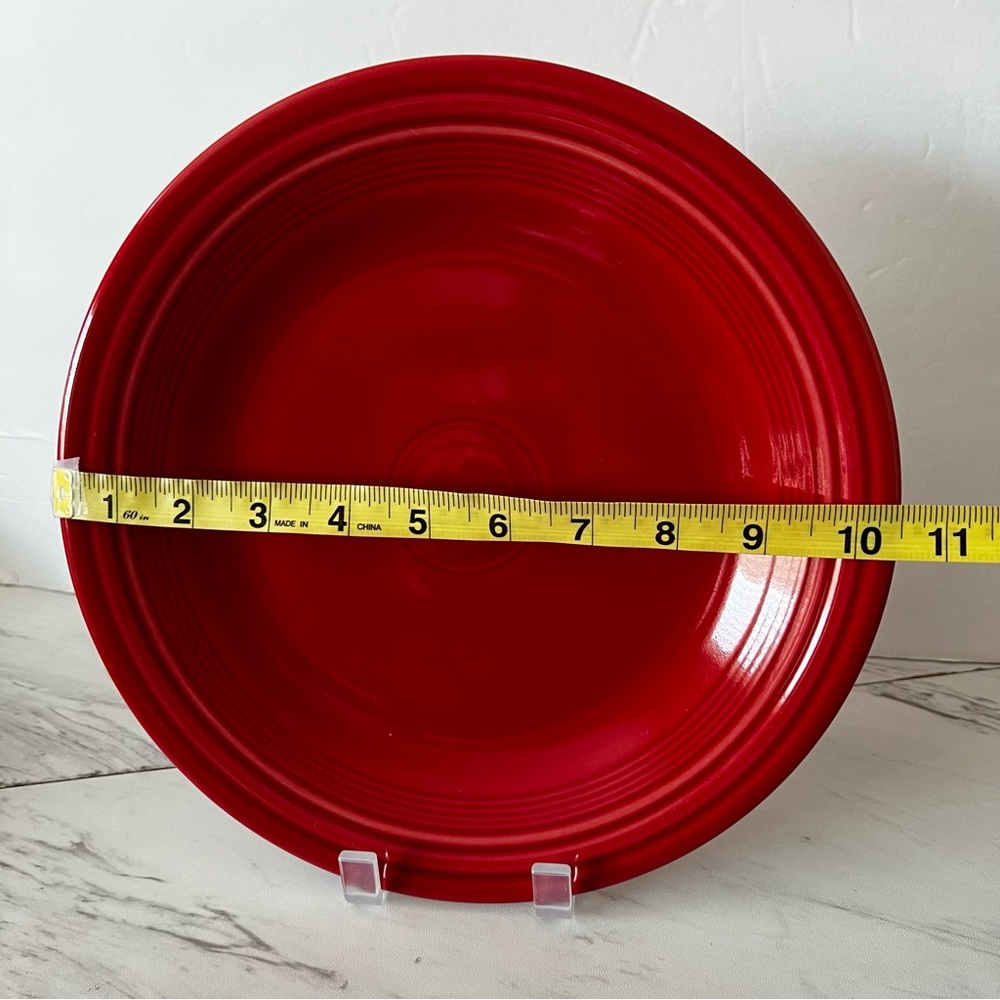 Fiesta Classic Rim 10 1/2" Dinner Plate Scarlet Vibrant Red Ceramic - Picture 2 of 5